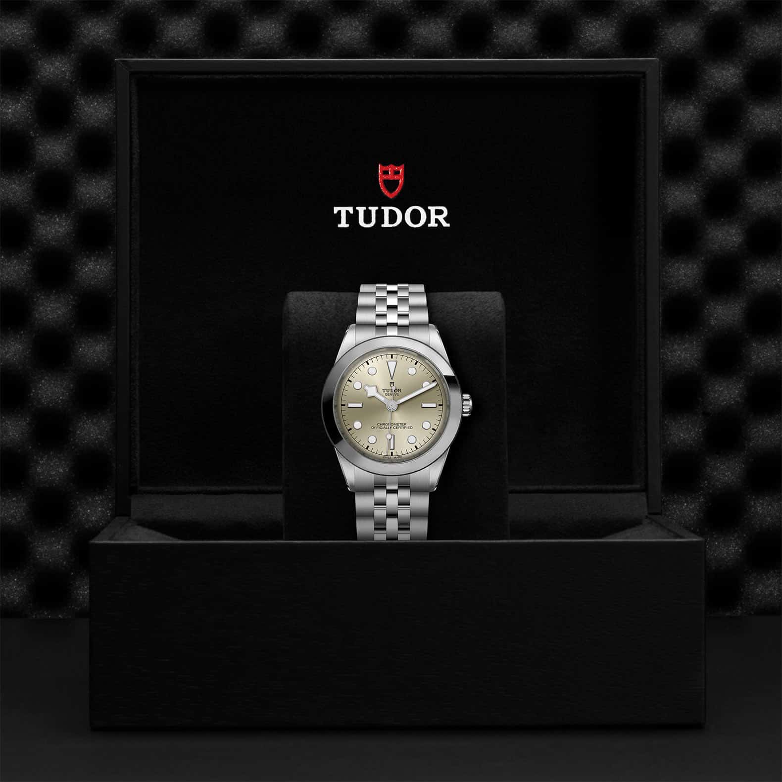 TUDOR Black Bay One 39 - Image 5