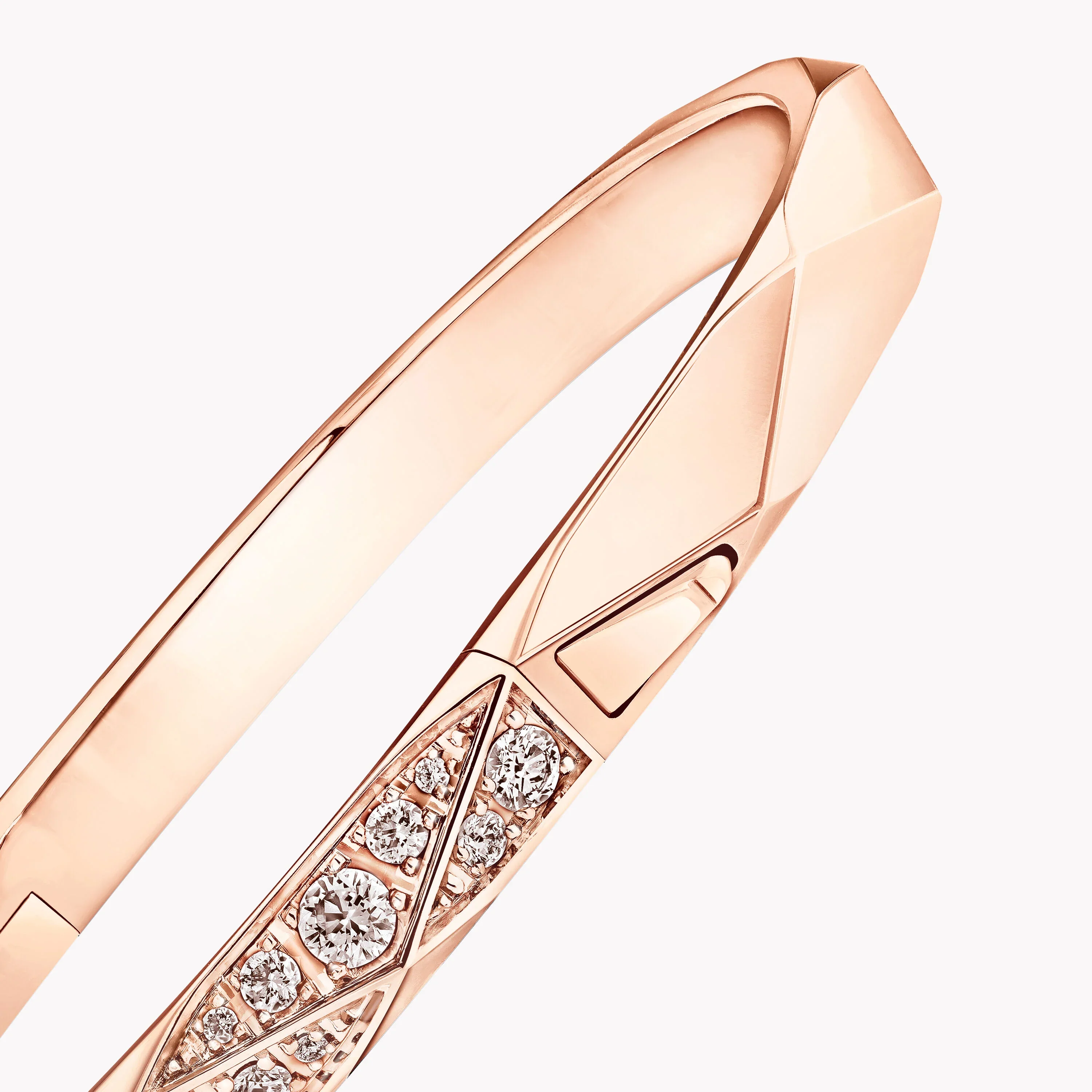 Laurence Graff Signature Pavé Diamond Bangle - Image 4