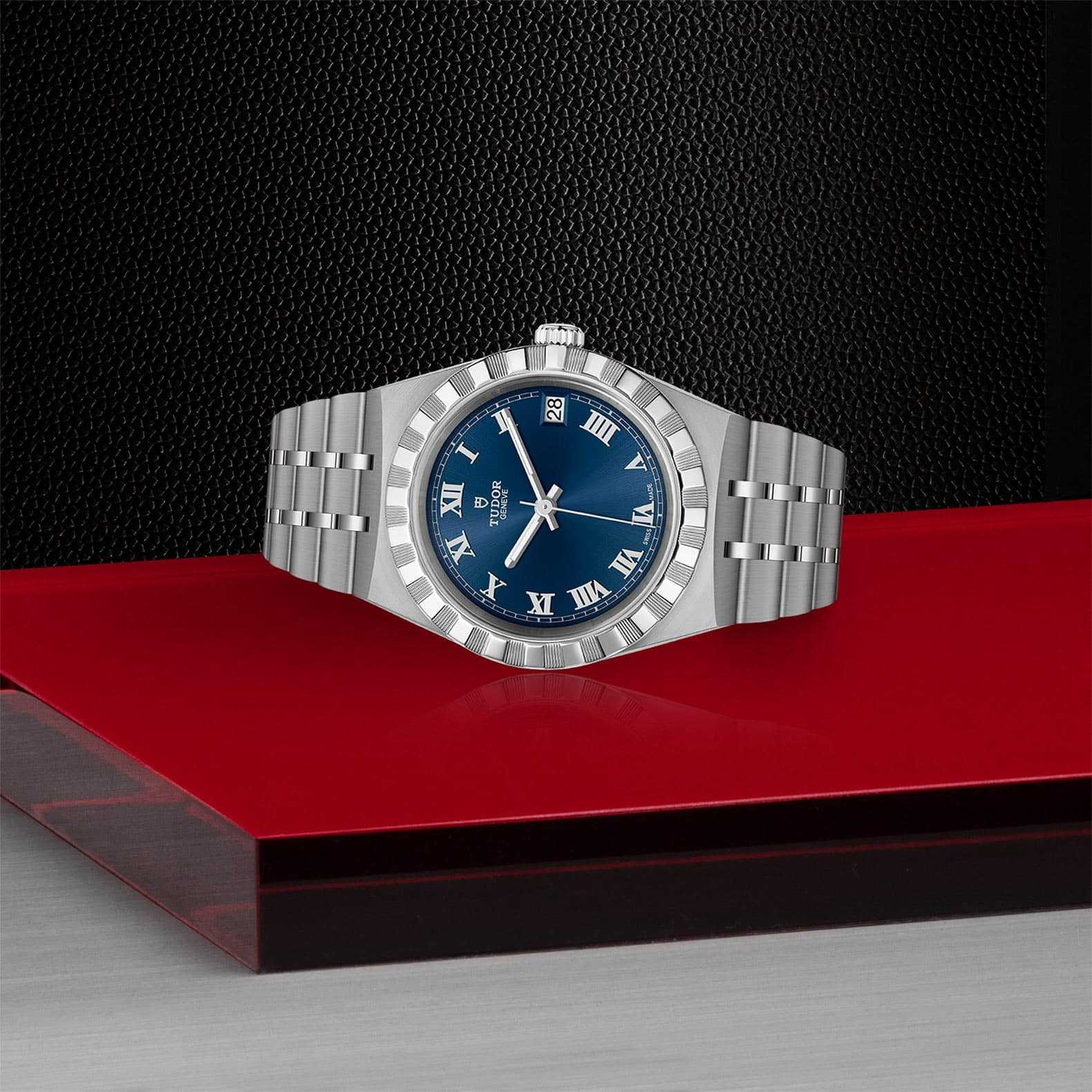 TUDOR Royal - Image 2
