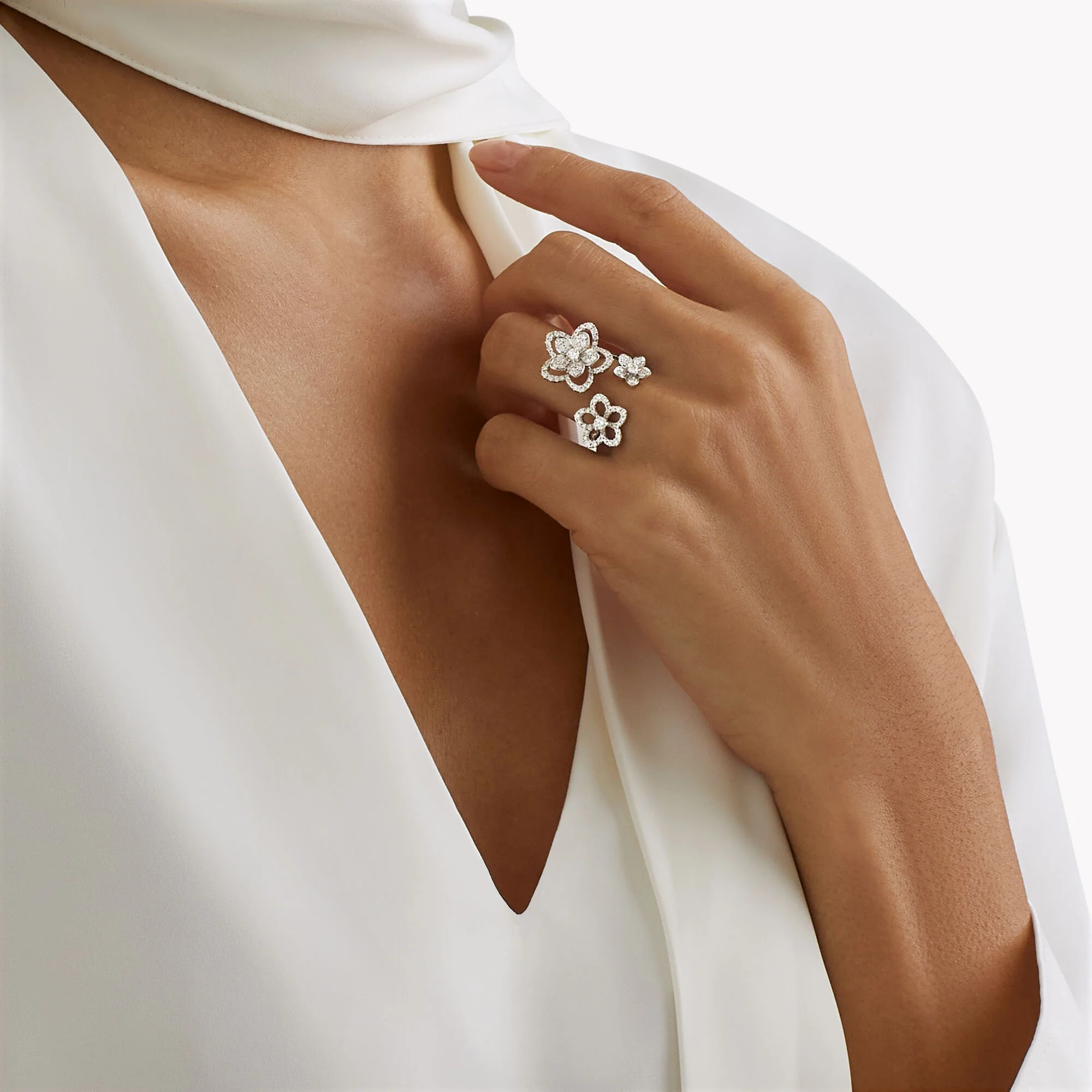 Wild Flower Triple Diamond Ring - Image 2